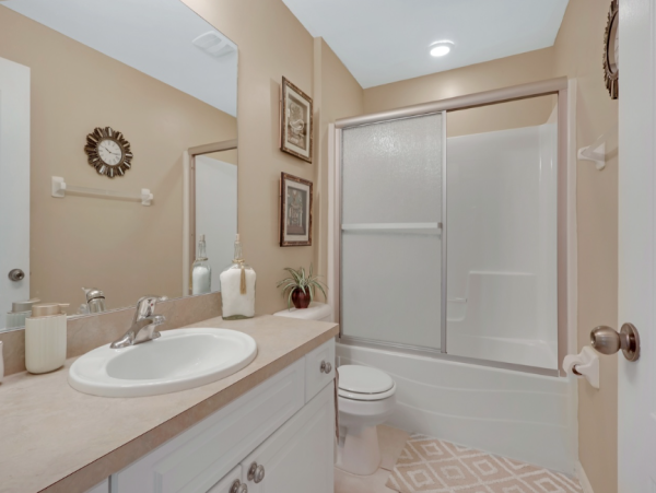 Waterfront Retreat in Northeast Cape Coral Three Bedroom with Private Pool